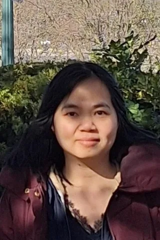 Portrait of Oanh Nguyen