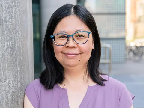 Portrait of Minh-Hiên Lê