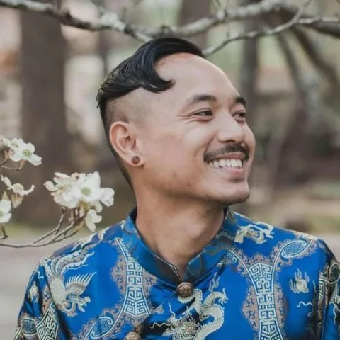 Portrait of Hy Huynh