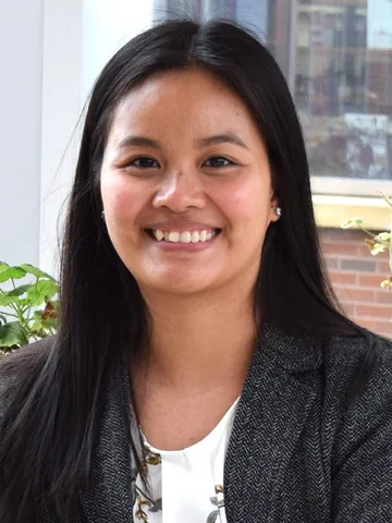 Portrait of Tina I. Bui-Bullock