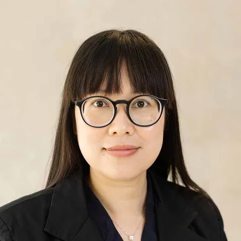 Portrait of Hoa Vo