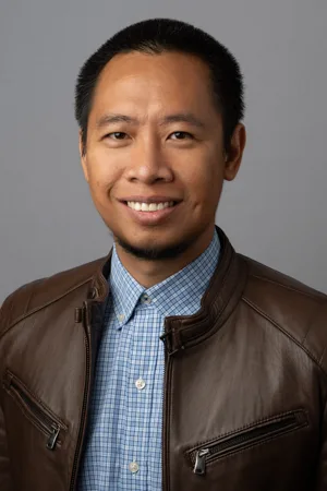 Portrait of John Bui