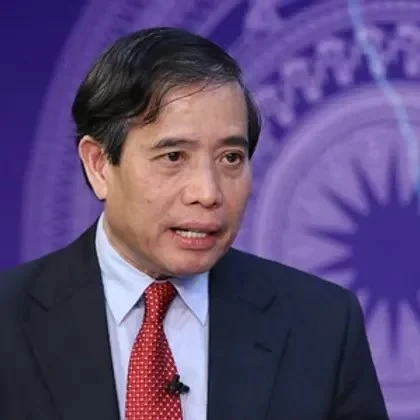 Portrait of Minh Khuong Vu