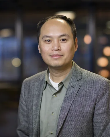 Portrait of Phuong H. Nguyen