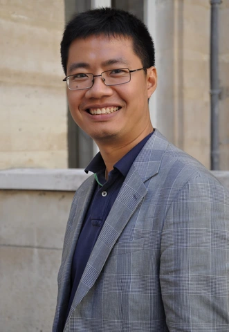 Portrait of Quoc-Anh Do