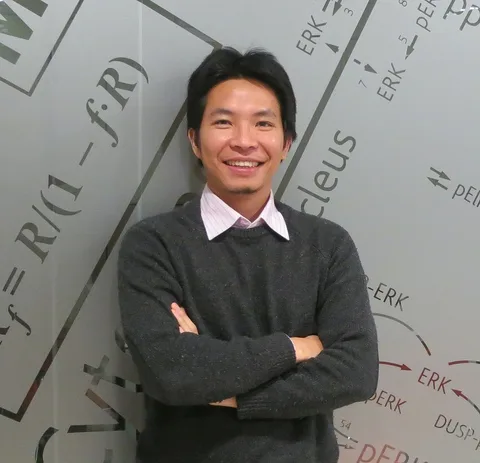 Portrait of Lan K. Nguyen