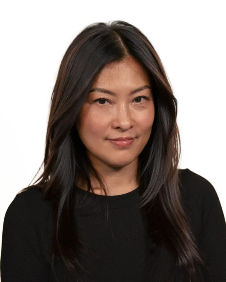 Portrait of Holly Nguyen
